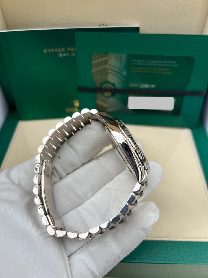 Rolex Day-Date 40 18K White Gold Olive Green Anniversary Dial