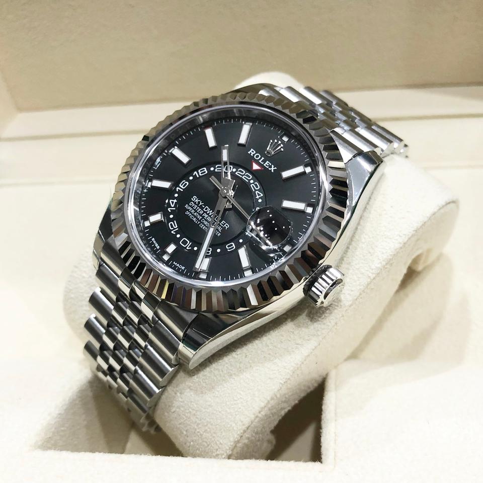 Rolex Sky-Dweller 326934 Black Index Dial Jubilee Bracelet