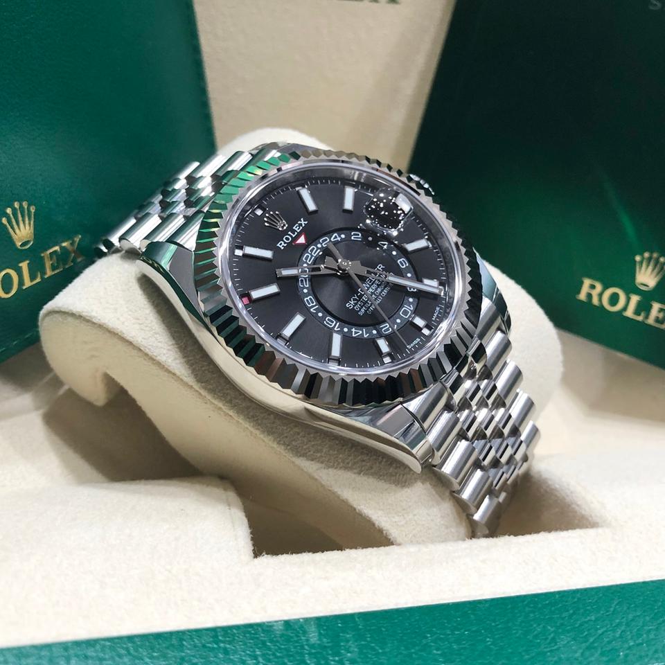 Rolex Sky-Dweller 326934 Black Index Dial Jubilee Bracelet