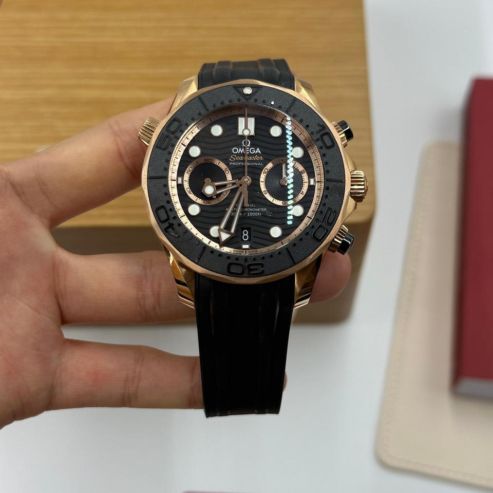 Omega Seamaster Diver 300M Co-Axial Master Chronometer Chronograph