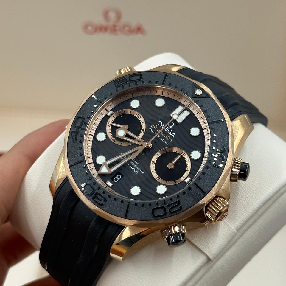 Omega Seamaster Diver 300M Co-Axial Master Chronometer Chronograph