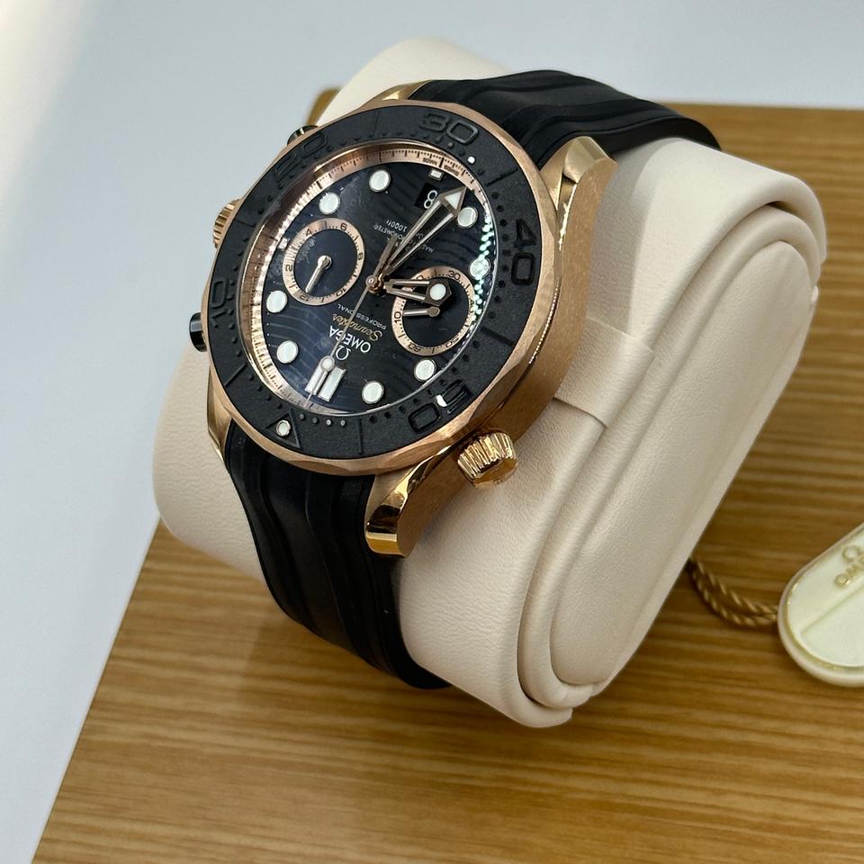 Omega Seamaster Diver 300M Co-Axial Master Chronometer Chronograph