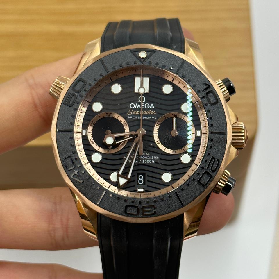Omega Seamaster Diver 300M Co-Axial Master Chronometer Chronograph