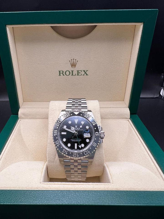 Rolex GMT-Master II Bruce Wayne 126710GRNR