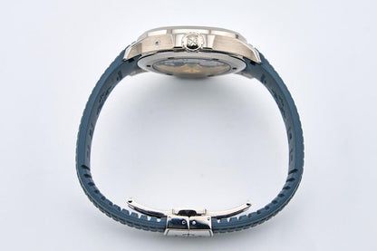 Patek Philippe Aquanaut Travel Time 5164G 40.8mm White Gold Blue Dial