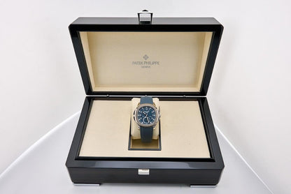 Patek Philippe Aquanaut Travel Time 5164G 40.8mm White Gold Blue Dial