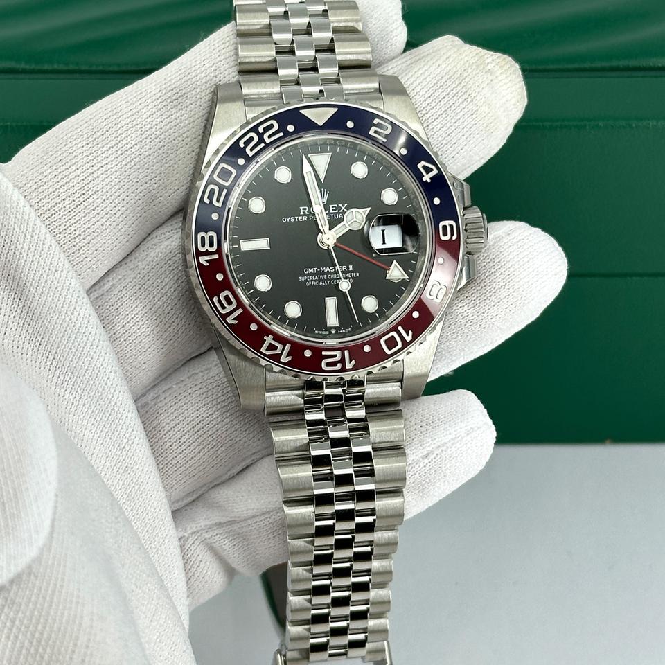 Rolex GMT-Master II 126710BLRO Pepsi Bezel Jubilee Bracelet