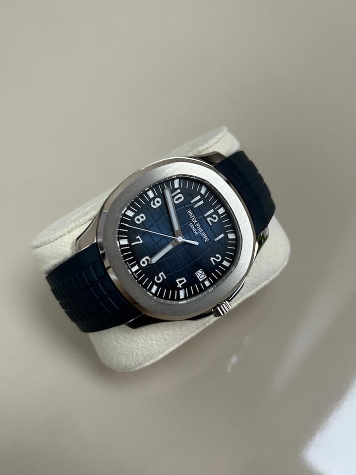 Patek Philippe Aquanaut 5168G-001 42mm White Gold Blue Dial