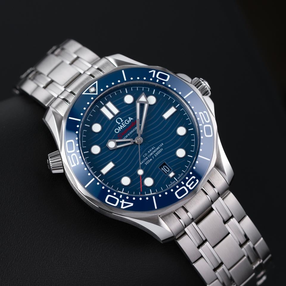 Omega Seamaster Diver 300M 210.30.42.20.03.001 Blue Dial Stainless Steel Bracelet