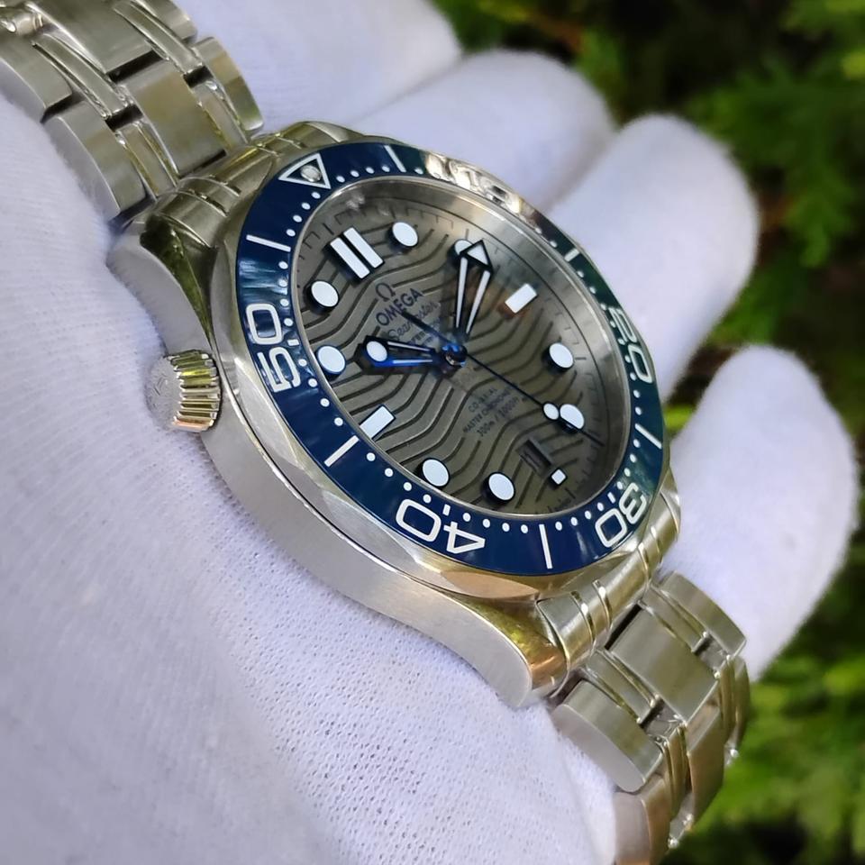 Omega Seamaster Diver 300M 42mm Stainless Steel Blue Dial