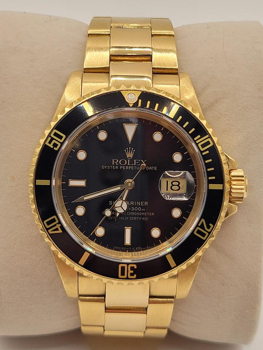 Rolex Submariner Date 16618 18K Yellow Gold Black Dial
