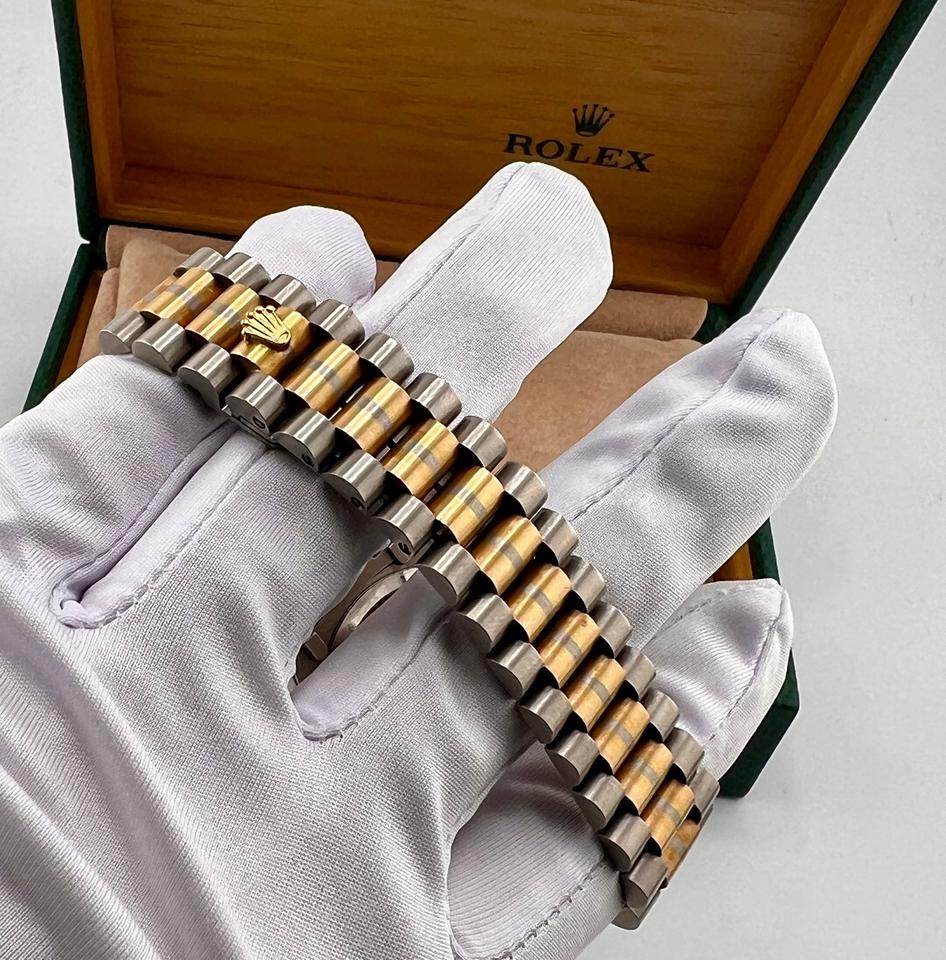 Rolex Day-Date 36 18239B Tridor Silver Jubilee Dial