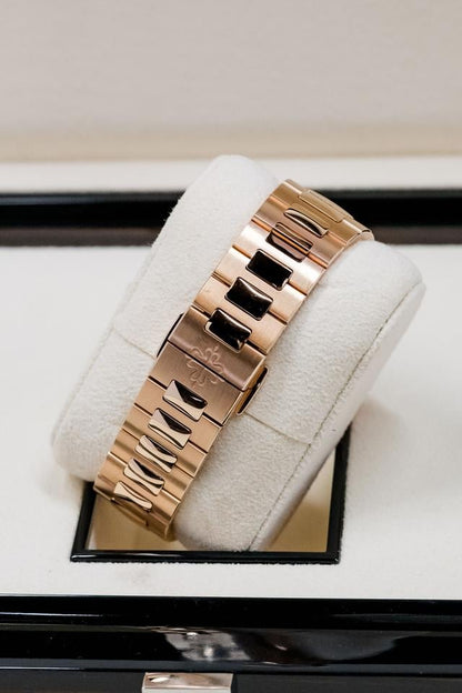 Patek Philippe Nautilus Travel Time Rose Gold Blue Dial