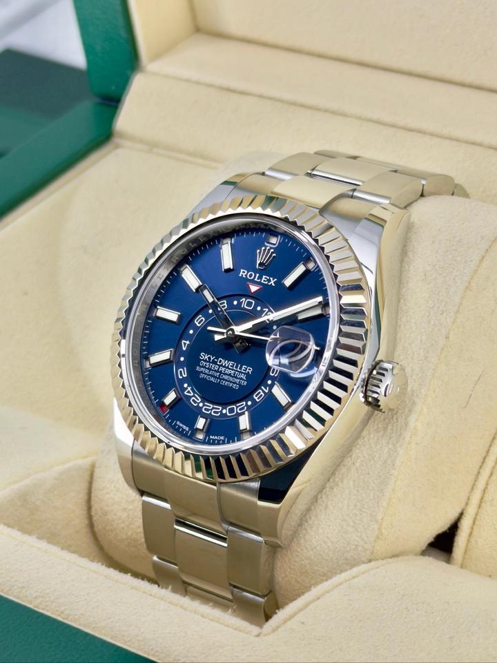 Rolex Sky-Dweller 326934 Blue Dial Oyster Bracelet