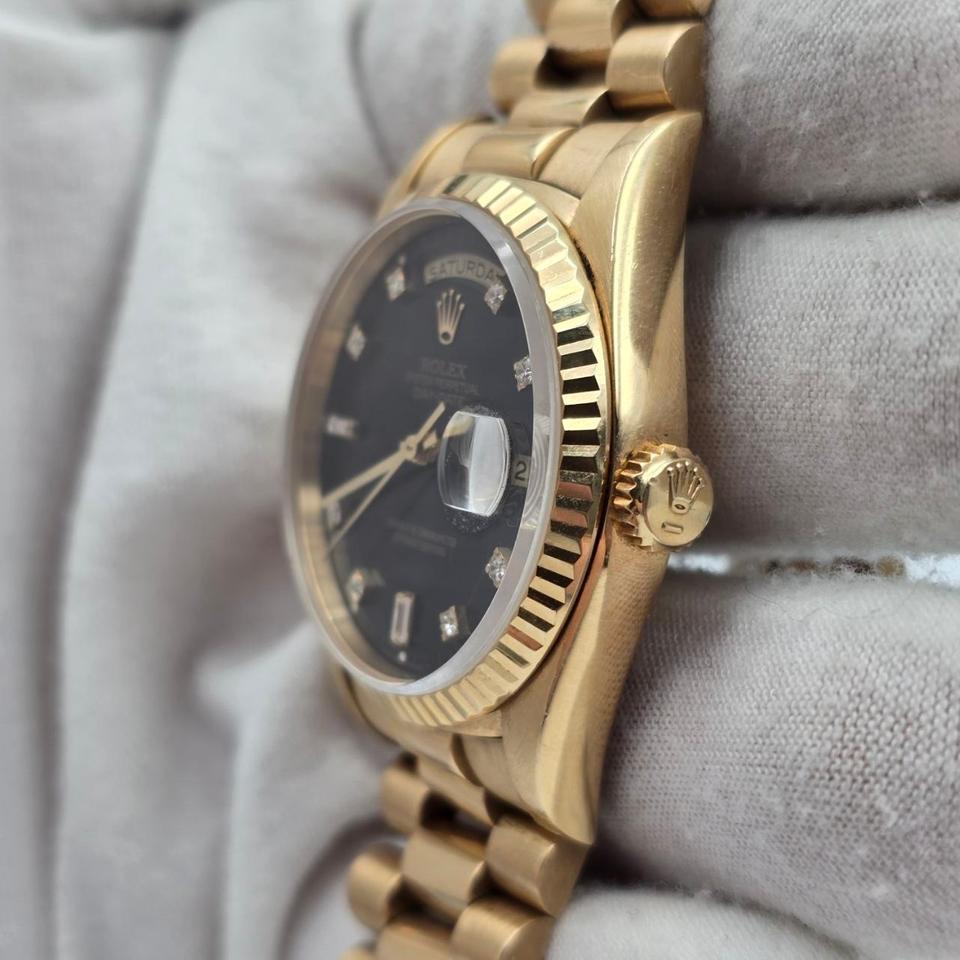 Rolex Day-Date 36 18K Yellow Gold Champagne Diamond Dial