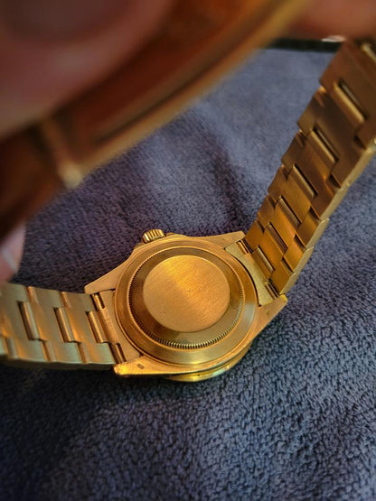 Rolex Submariner Date 16618 18K Yellow Gold Black Dial
