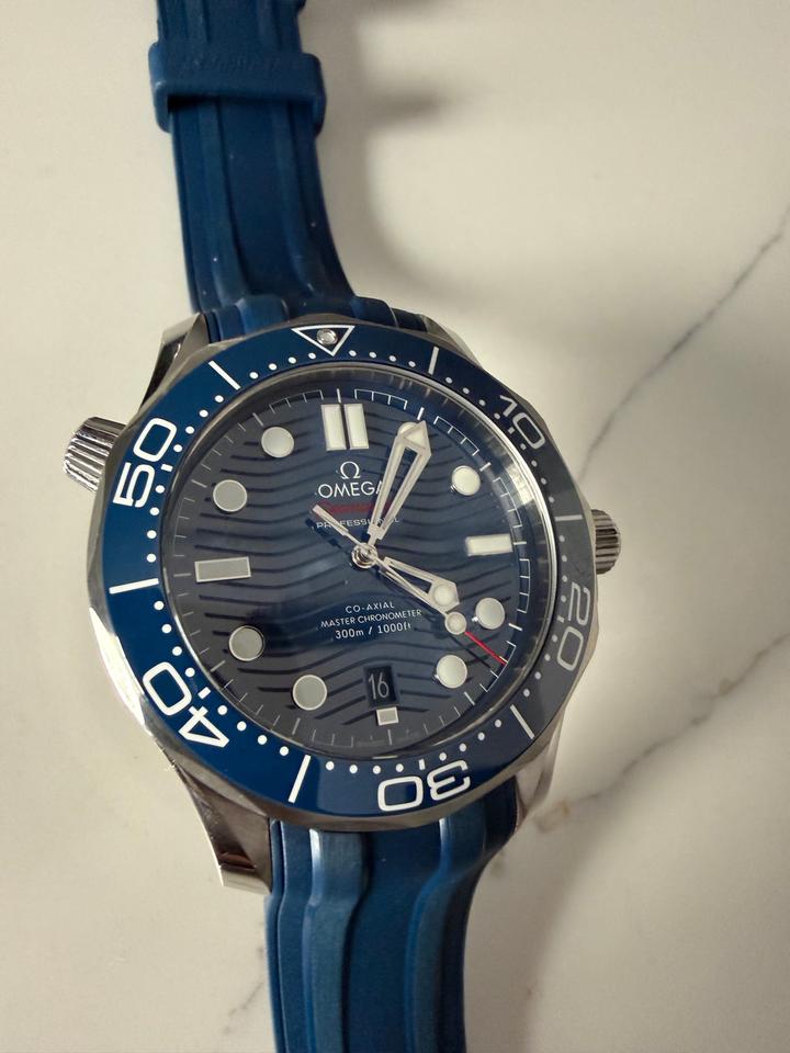 Omega Seamaster Diver 300M 42mm Stainless Steel Blue Wave Dial