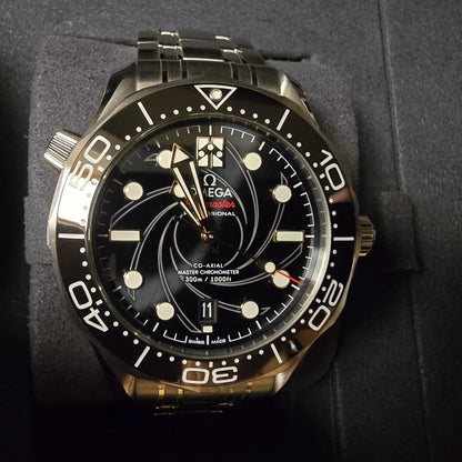 Omega Seamaster Diver 300M 007 Limited Edition 42mm Black Dial