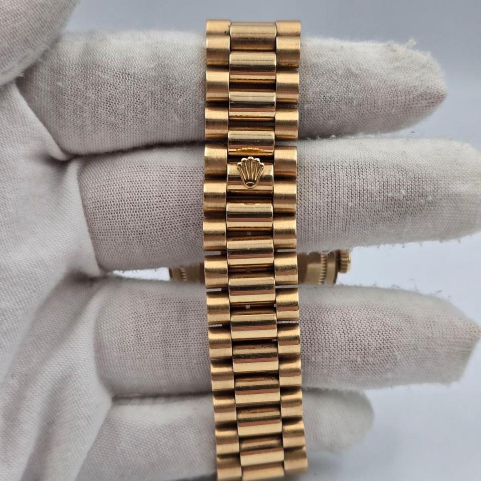 Rolex Day-Date 36 18K Yellow Gold Champagne Diamond Dial