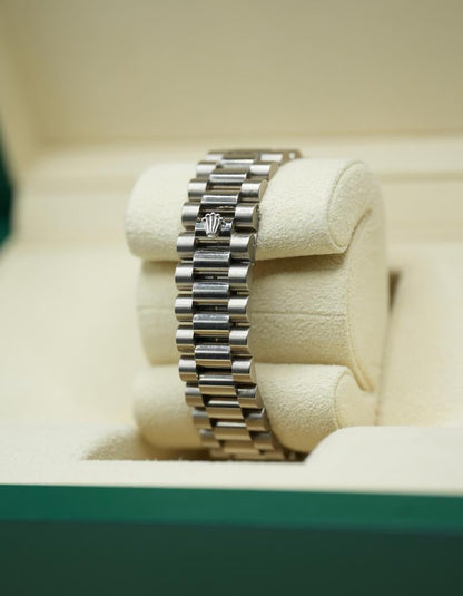 Rolex Day-Date 36 18239 18K White Gold Black Diamond Dial
